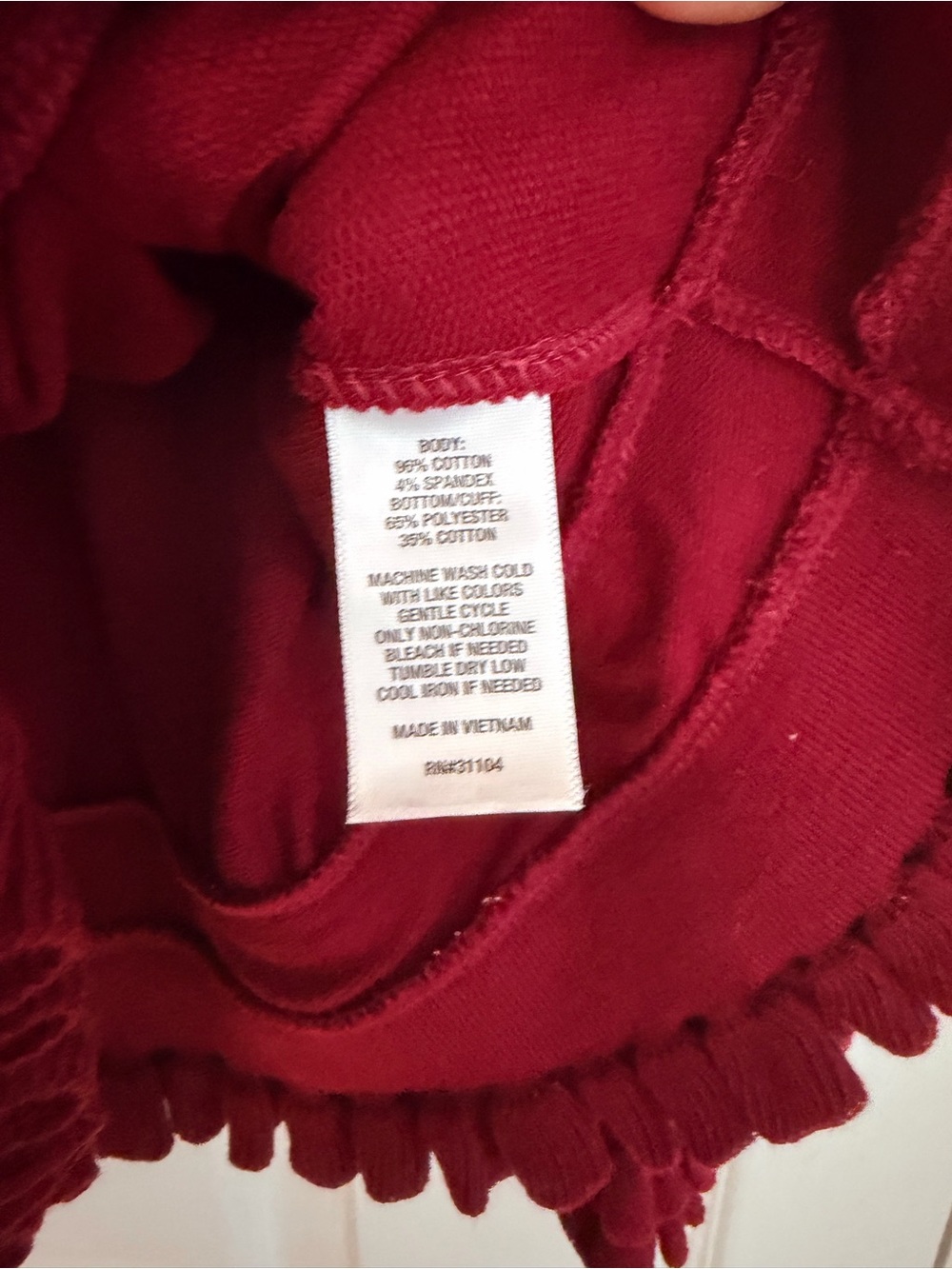 NEW $60 Ladies Size Small "crown & ivy" Burgundy Ruffle-Hem Long Sleeve Top GUC - Picture 4 of 8